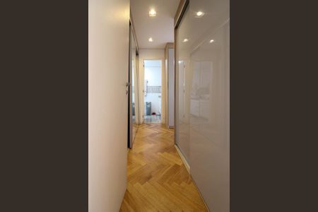 Apartamento à venda com 177m², 3 quartos e 3 vagasSuíte 3