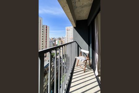 Apartamento à venda com 19m², 0 quarto e sem vagaVaranda