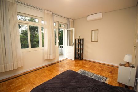 Apartamento à venda com 120m², 3 quartos e sem vagaQuarto 1