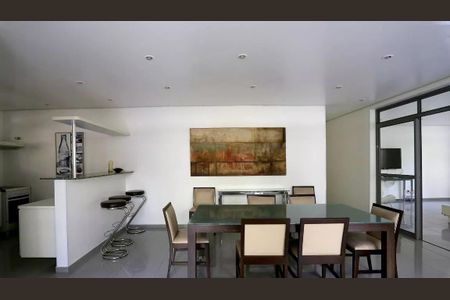 Apartamento para alugar com 42m², 1 quarto e 1 vaga Apartamento para alugar com 42m², 1 quarto e 1 vagaÁrea comum - Salão de Festas