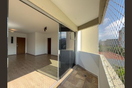 Apartamento para alugar com 100m², 3 quartos e 2 vagasVaranda