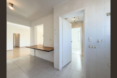 Apartamento para alugar com 100m², 3 quartos e 2 vagasCozinha