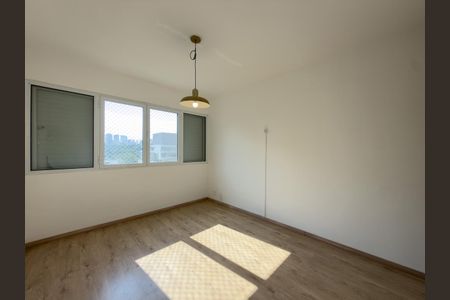 Apartamento para alugar com 100m², 3 quartos e 2 vagasSuíte