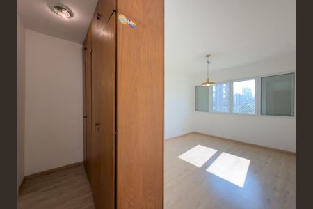 Apartamento para alugar com 100m², 3 quartos e 2 vagasSuíte