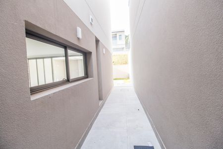 Casa de condomínio para alugar com 230m², 2 quartos e 3 vagasCorredor