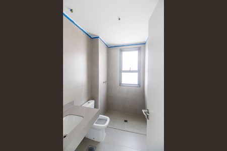 Casa de condomínio para alugar com 230m², 2 quartos e 3 vagasBanheiro da Suíte