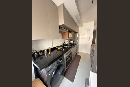 Apartamento para alugar com 1 quarto, 51m² em Alphaville Industrial, Barueri