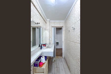 Apartamento à venda com 77m², 2 quartos e 1 vagaBanheiro