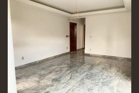 Casa para alugar com 4 quartos, 475m² em Floramar, Belo Horizonte