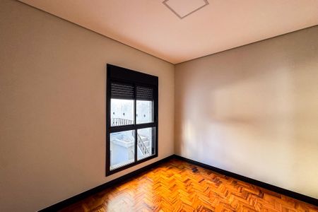 Casa à venda com 120m², 3 quartos e 2 vagasQuarto 2