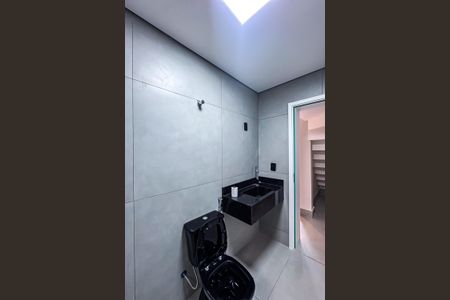 Casa à venda com 120m², 3 quartos e 2 vagasBanheiro 2