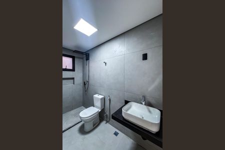 Casa à venda com 120m², 3 quartos e 2 vagasBanheiro da Edícula
