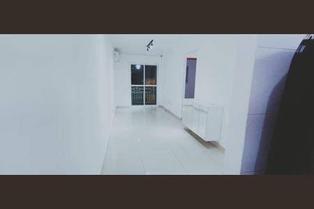 Sala de apartamento para alugar com 2 quartos, 53m² em Jardim Sonia, São Paulo