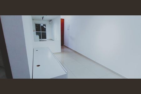 Sala de apartamento para alugar com 2 quartos, 53m² em Jardim Sonia, São Paulo