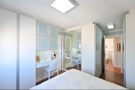 Apartamento à venda com 104m², 3 quartos e 2 vagasSuíte