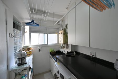 Apartamento à venda com 104m², 3 quartos e 2 vagasLavanderia
