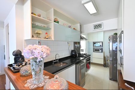 Apartamento à venda com 104m², 3 quartos e 2 vagasCozinha