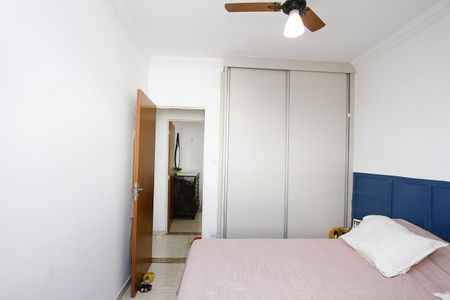 Apartamento à venda com 76m², 3 quartos e 1 vagaQuarto 2
