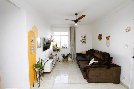 Apartamento à venda com 76m², 3 quartos e 1 vagaSala