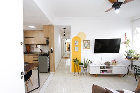 Sala de apartamento à venda com 3 quartos, 76m² em Padre Eustáquio, Belo Horizonte