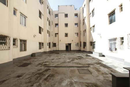 Apartamento à venda com 76m², 3 quartos e 1 vagaÁrea comum