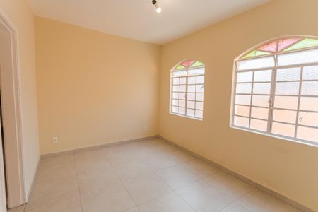 Sala de casa para alugar com 3 quartos, 120m² em Graça, Belo Horizonte