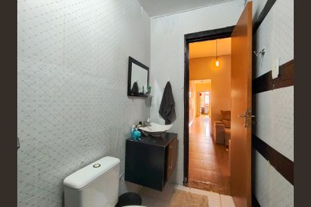 Casa à venda com 82m², 3 quartos e sem vagaBanheiro Corredor