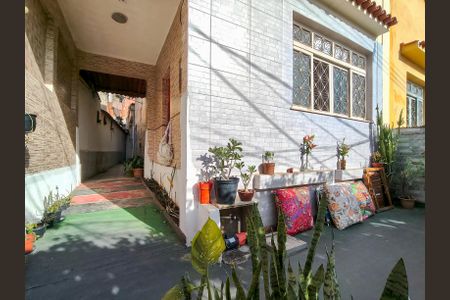 Casa à venda com 82m², 3 quartos e sem vagaQuintal