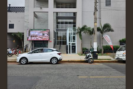 Apartamento à venda com 53m², 2 quartos e 1 vagaFachada e portaria