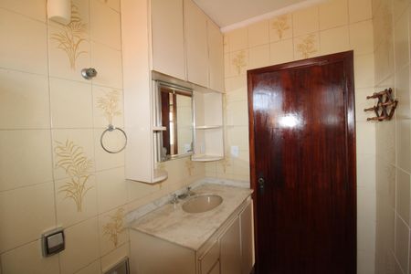 Casa para alugar com 500m², 2 quartos e sem vagaBanheiro