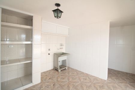 Casa para alugar com 500m², 2 quartos e sem vagaÁrea de Serviço