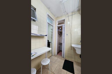 Apartamento à venda com 59m², 2 quartos e 1 vagaÁrea de Serviço 