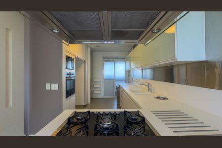 Apartamento para alugar com 167m², 3 quartos e 3 vagasCozinha