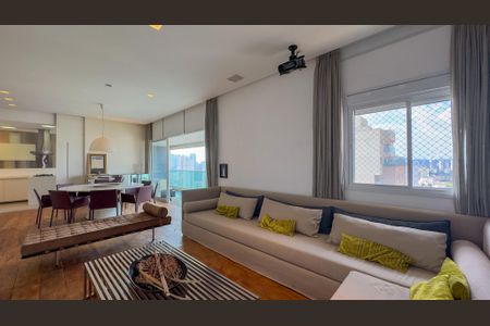 Apartamento para alugar com 167m², 3 quartos e 3 vagasSala