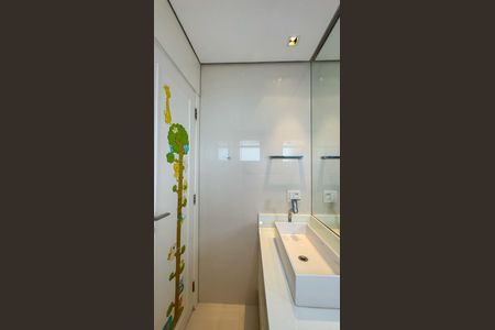 Apartamento para alugar com 167m², 3 quartos e 3 vagasBanheiro da Suíte 3