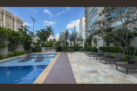 Apartamento para alugar com 167m², 3 quartos e 3 vagasPiscina