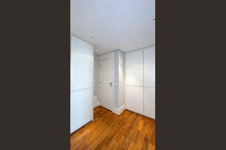 Apartamento para alugar com 167m², 3 quartos e 3 vagasCloset da suíte