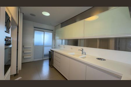 Apartamento para alugar com 167m², 3 quartos e 3 vagasCozinha