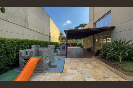 Apartamento para alugar com 167m², 3 quartos e 3 vagasPlayground