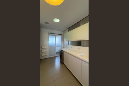 Apartamento para alugar com 167m², 3 quartos e 3 vagasCozinha