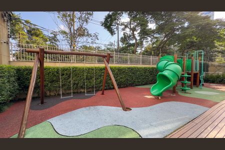 Apartamento para alugar com 167m², 3 quartos e 3 vagasPlayground