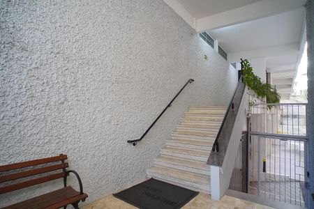 Apartamento para alugar com 62m², 2 quartos e 2 vagasHall  de entrada 