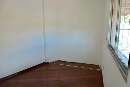 Apartamento à venda com 86m², 3 quartos e 2 vagasQuarto 3