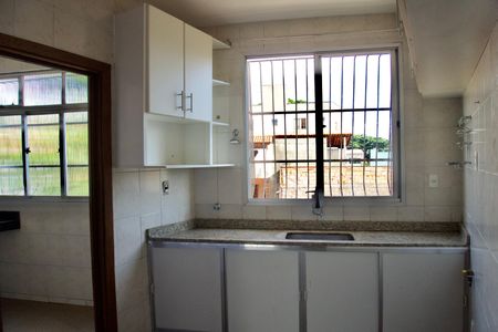 Apartamento à venda com 86m², 3 quartos e 2 vagasCozinha