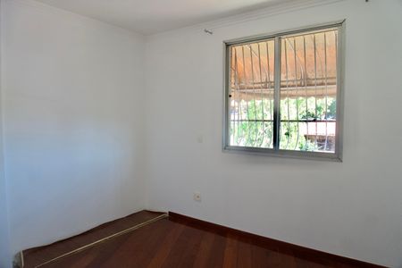 Apartamento à venda com 86m², 3 quartos e 2 vagasQuarto 3