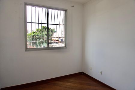 Apartamento à venda com 86m², 3 quartos e 2 vagasQuarto 2