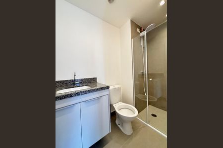 Apartamento para alugar com 25m², 1 quarto e sem vaga Apartamento para alugar com 25m², 1 quarto e sem vagaBanheiro da Suíte
