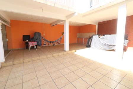 Casa à venda com 280m², 3 quartos e 3 vagasQuintal