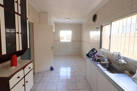 Casa à venda com 280m², 3 quartos e 3 vagasCozinha
