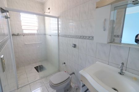 Casa à venda com 280m², 3 quartos e 3 vagasBanheiro da Suíte 2